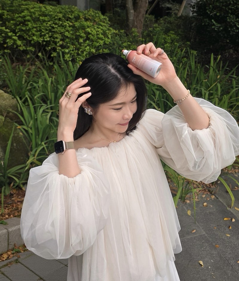 女人知己試用大隊,口碑行銷,部落客行銷,Pingo Nabi 清香煥髮乾洗噴霧 乾洗髮,一噴清爽,三秒蓬鬆,不卡粉,輕巧小瓶身,台灣品工,Pingo,台灣製造,SimplytheBest,nabi系列,辣⽊籽,髮品,維他命E,維他命B5,辣木籽,乾爽
